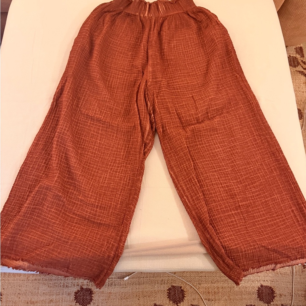 Ikikiz cotton lounge set in Rust - Picture 2 of 3